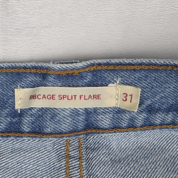 Levis Premium Jeans Womens Size 31 Ribcage Split Flare Light Wash Blue Denim - Picture 7 of 14